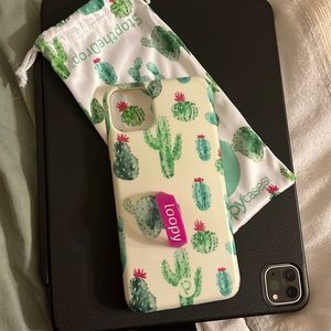 11 Pro Max Loopy Case